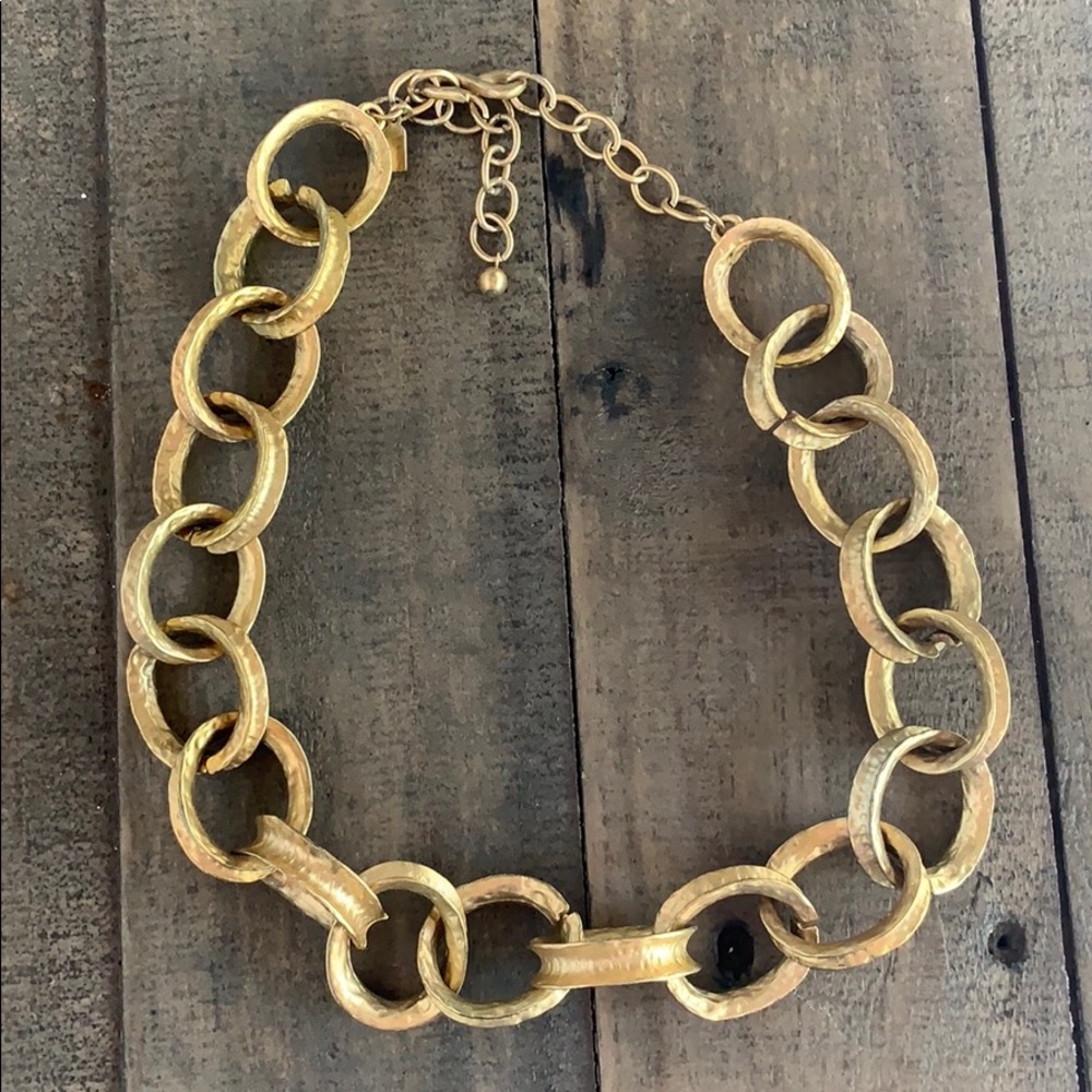 Elegant Gold Chain Necklace